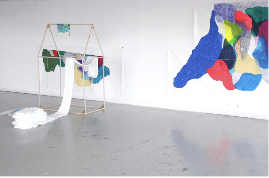 Installtion avec divers matériaux