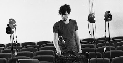 Portrait de l'artiste