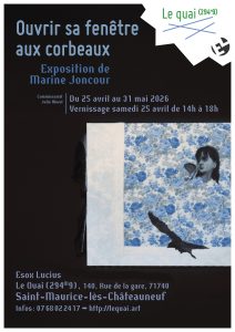 Affiche de l'exposition de marine Joncou avec une peinture d'un portrait de jeune fille sur une toile fleurie et une projection vidéo d'un corbeau sur la peinture